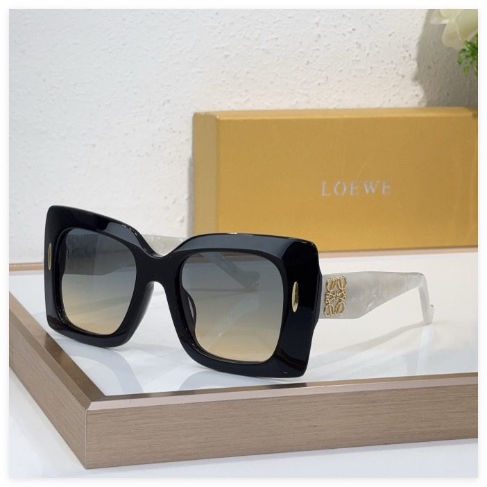 Loewe Sunglasses
