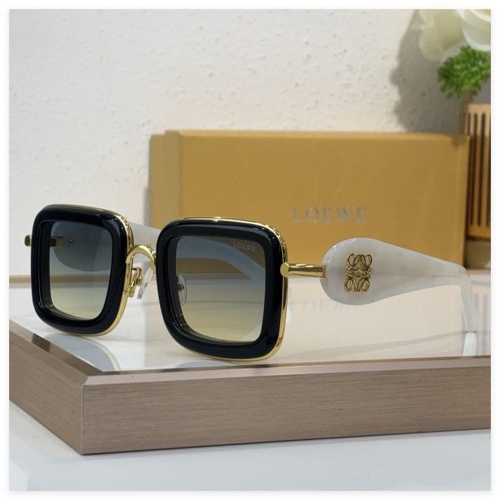Loewe Sunglasses