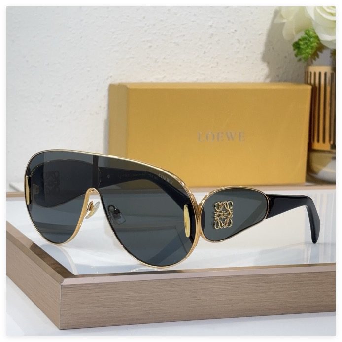Loewe Sunglasses