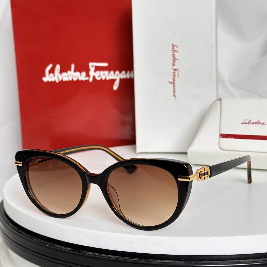 Replica Salvatore Ferragamo Designer Sunglasses SF01