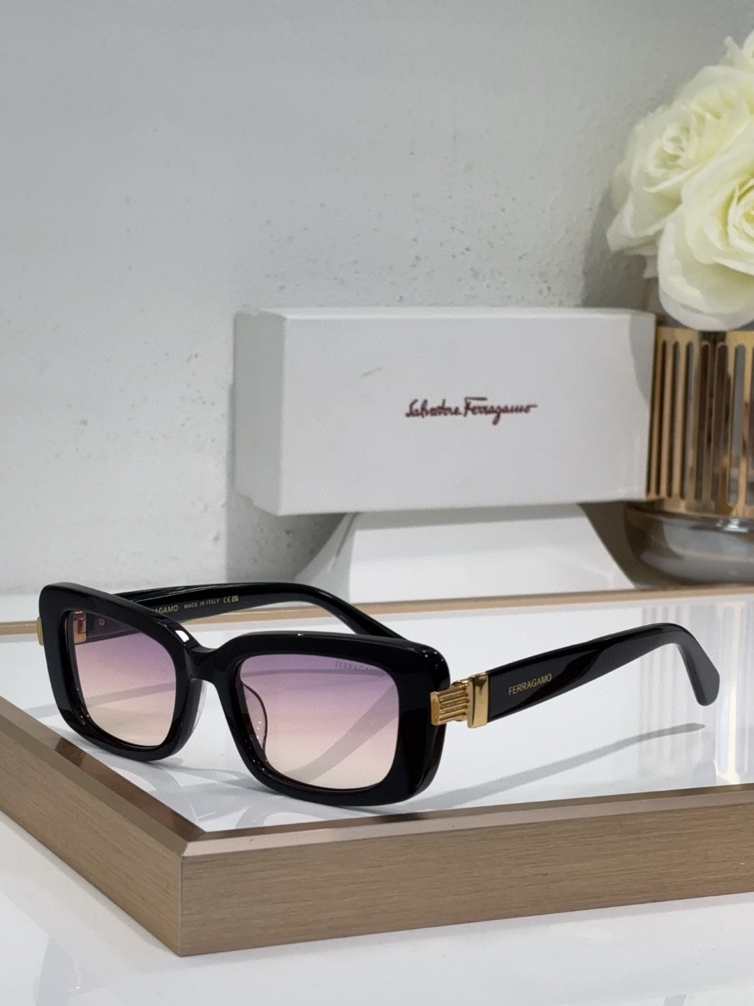 Replica Salvatore Ferragamo Designer Sunglasses SF27
