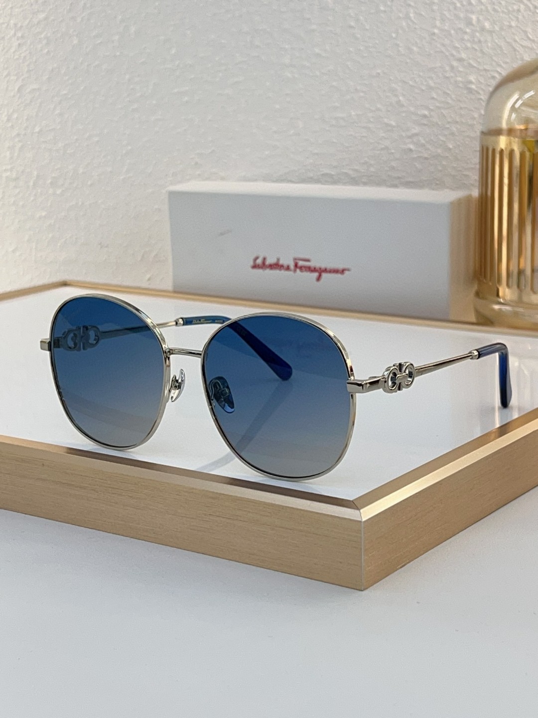 Replica Salvatore Ferragamo Designer Sunglasses SF41